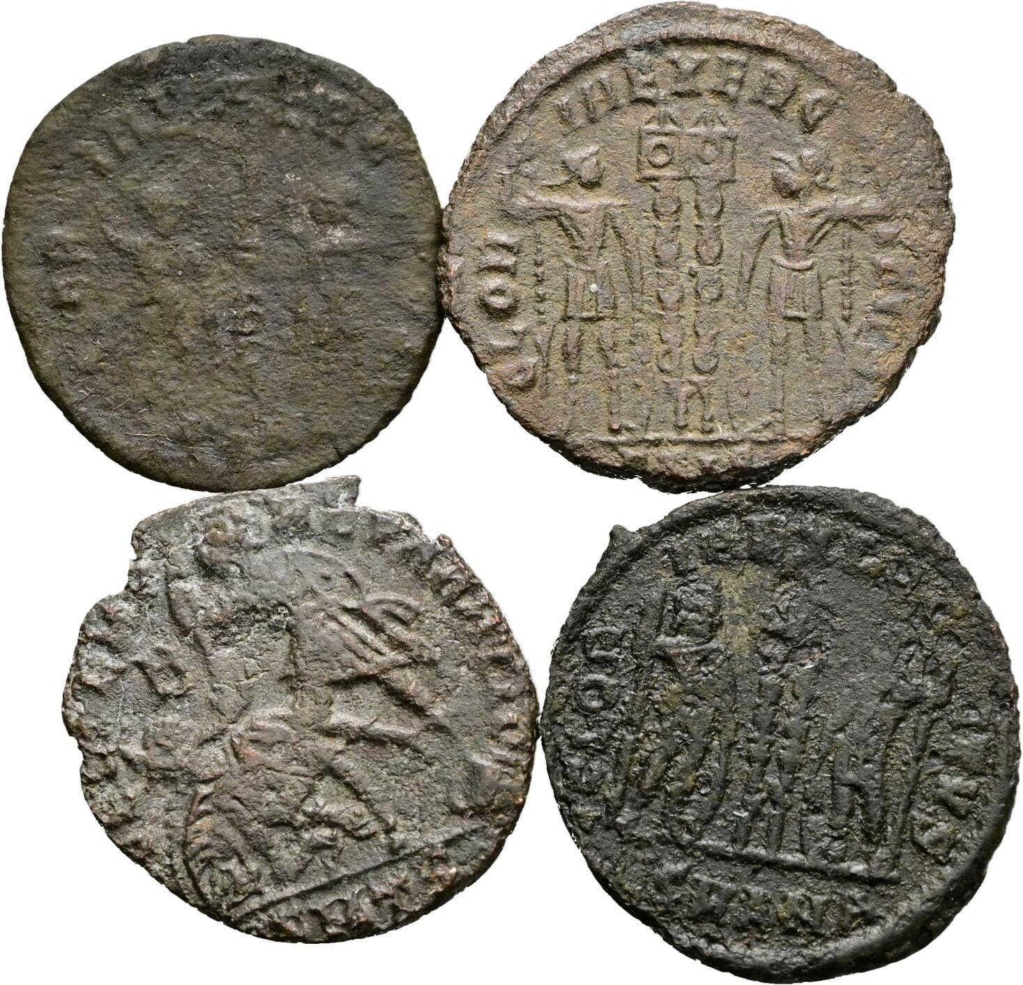 Lot 4 Stück spätrömische Bronzemünzen – Rückseite