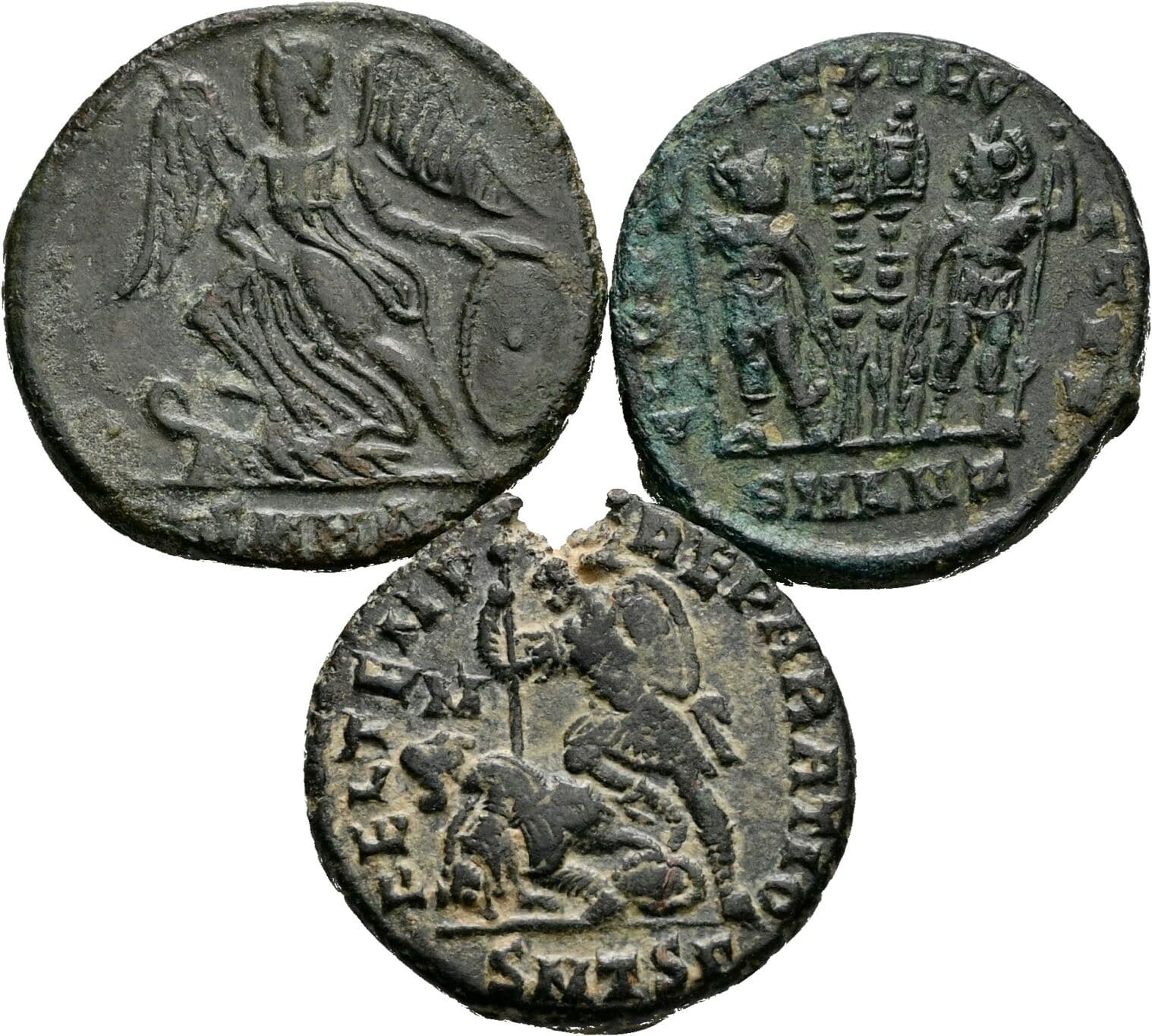 Lot 3 Stück spätrömische Bronzemünzen – Rückseite