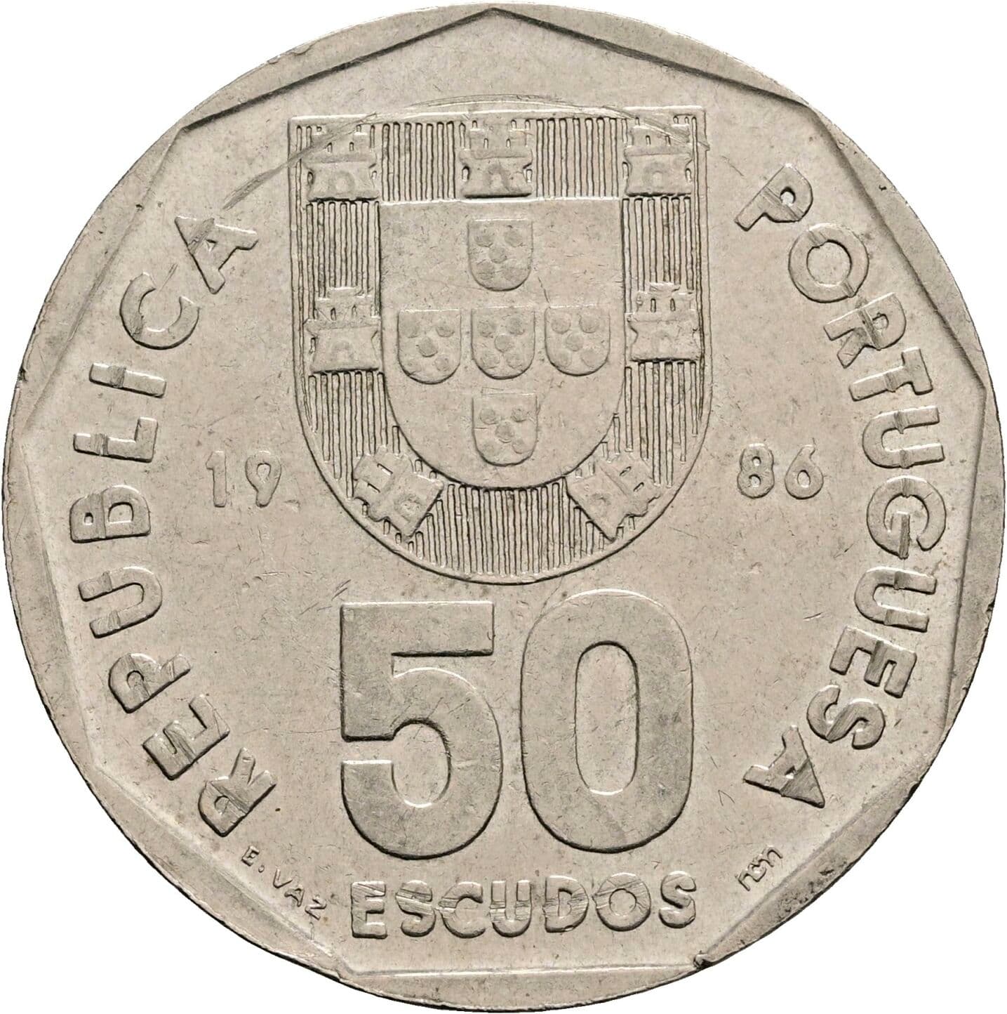 50 Escudos
