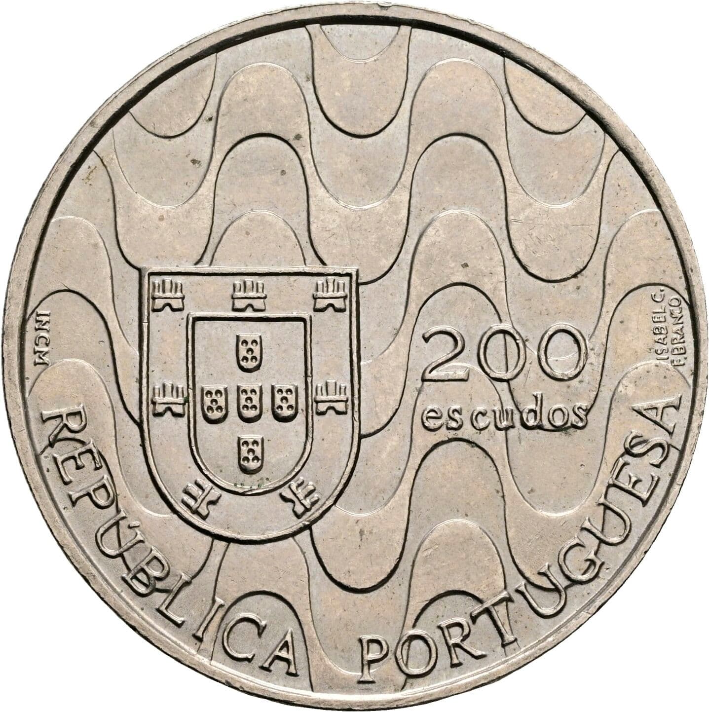 200 Escudos