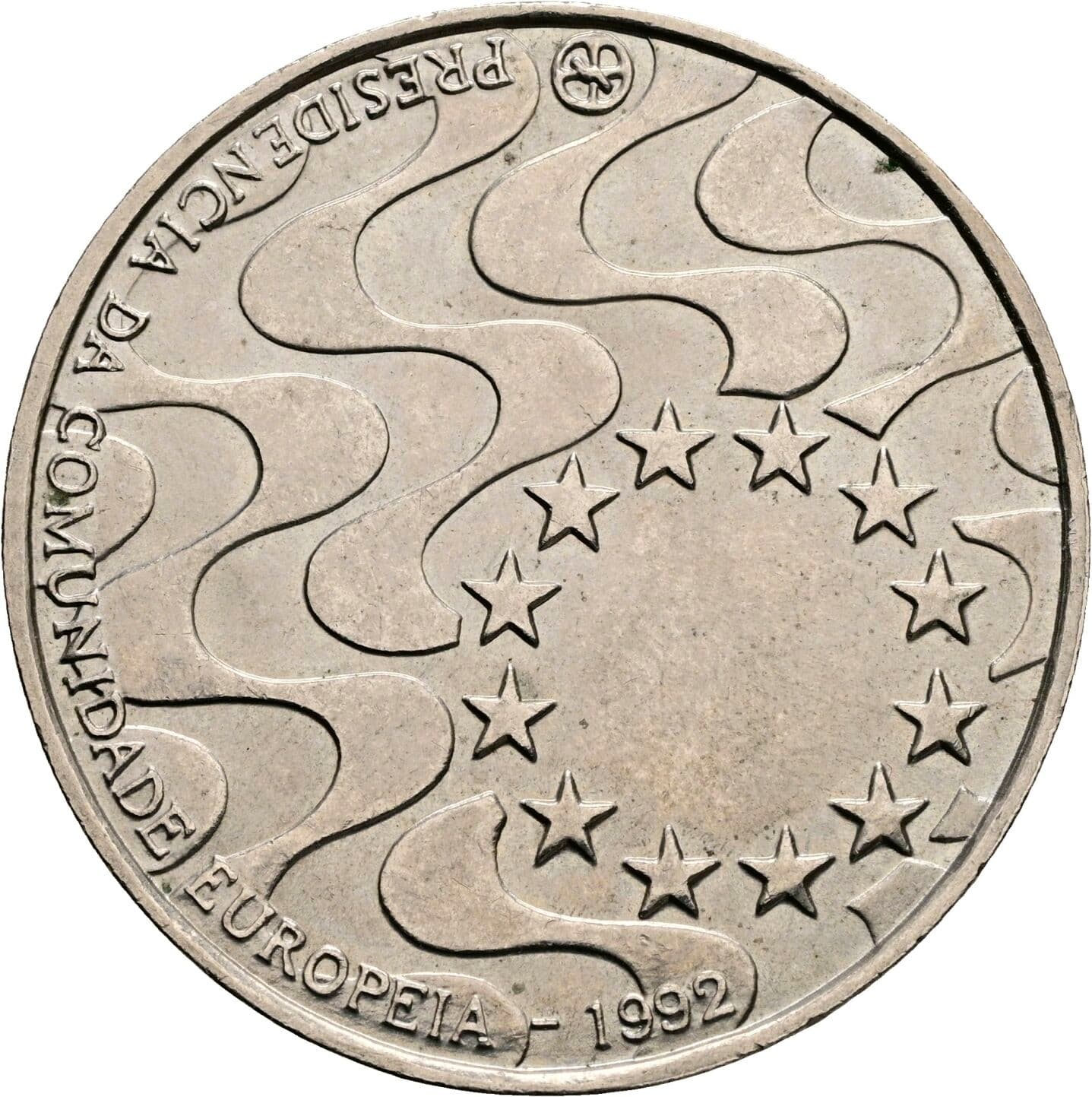 200 Escudos