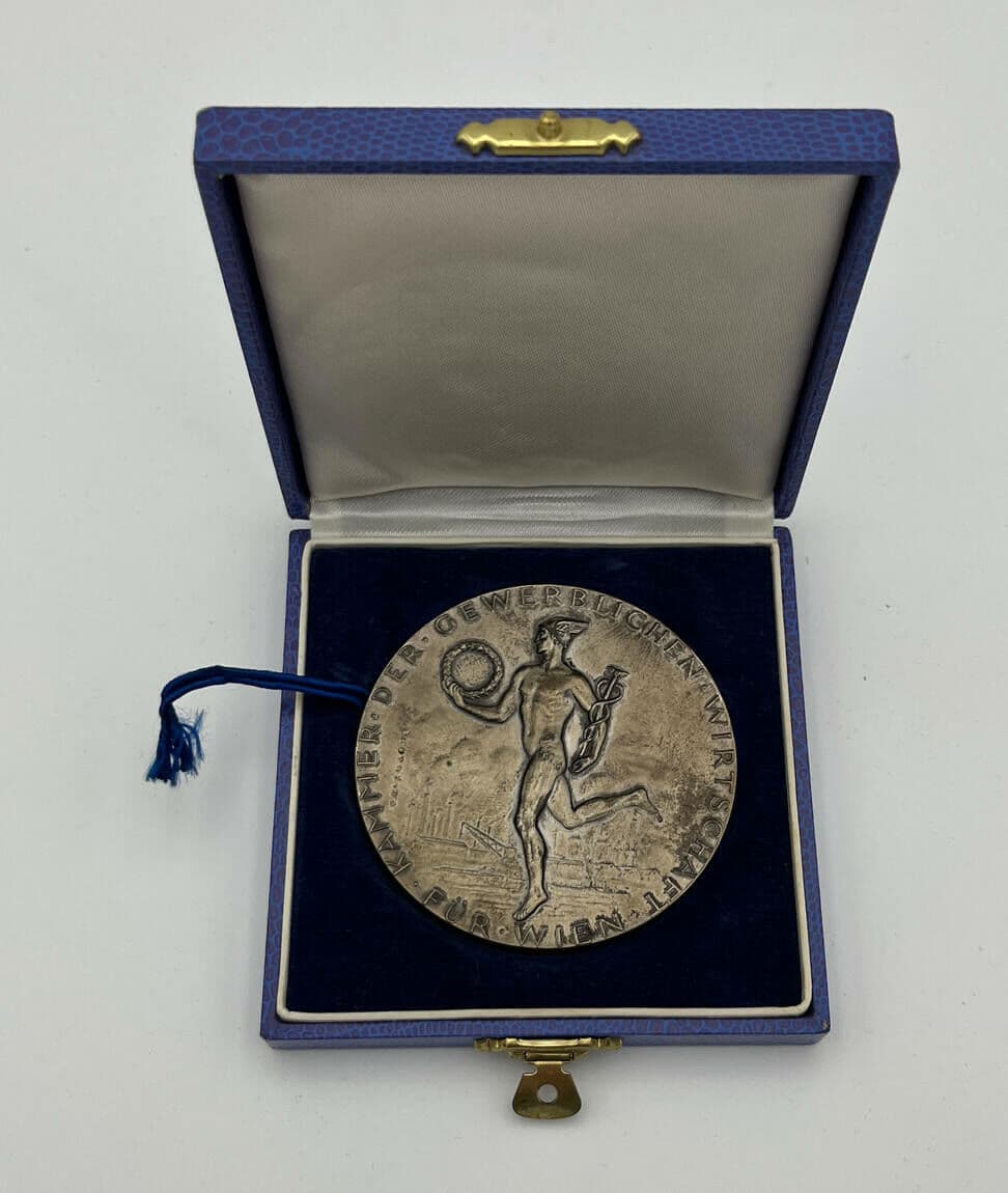 Große versilberte Bronzemedaille