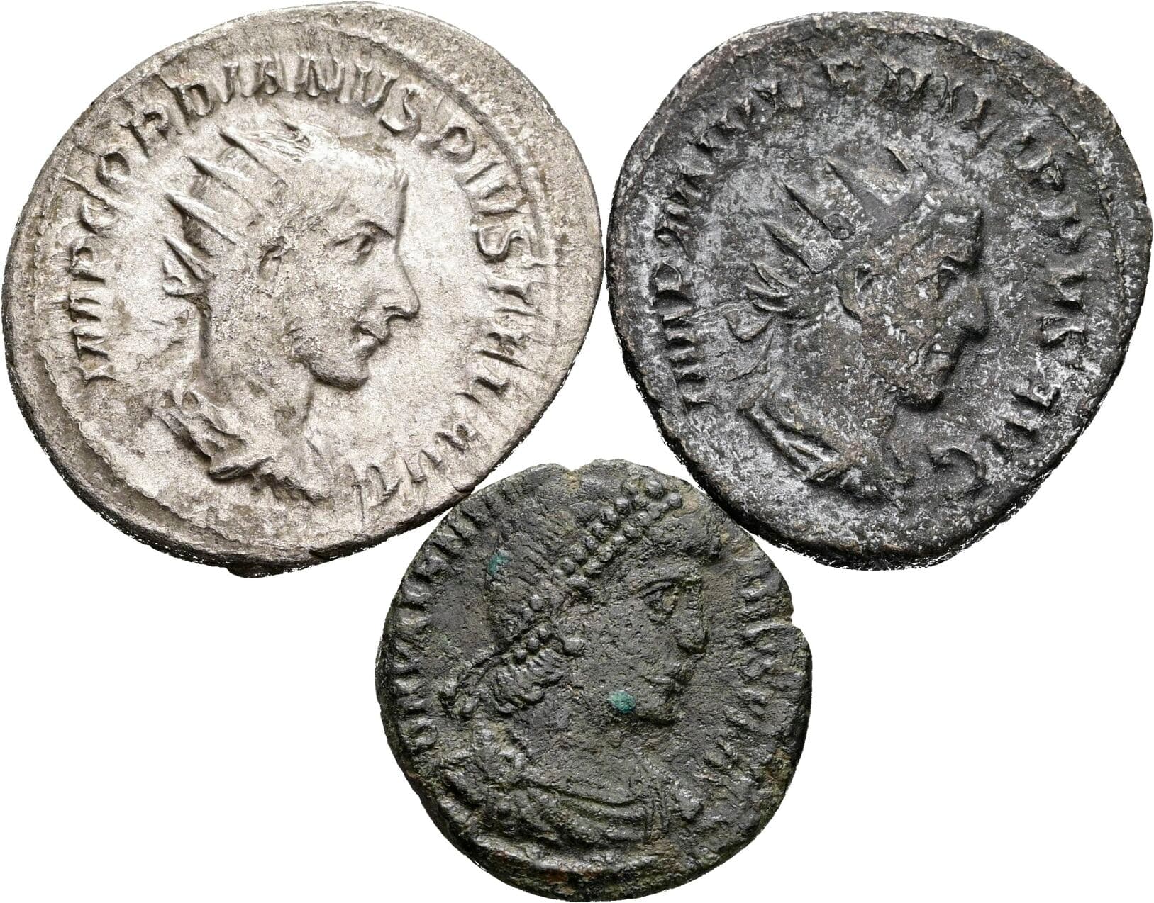 Lot Antoniniane, Follis