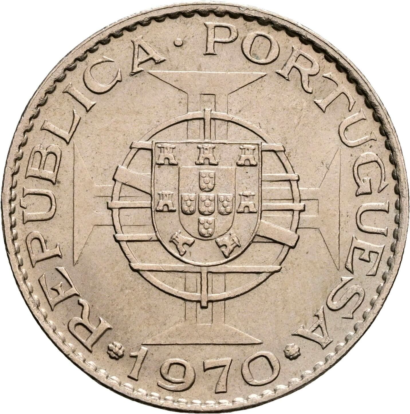 10 Escudos