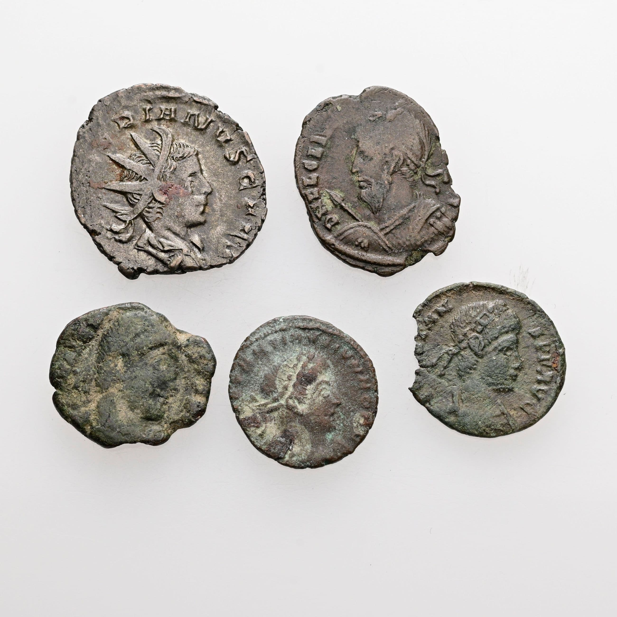 Lot 5 Stück spätrömische Bronzemünzen
