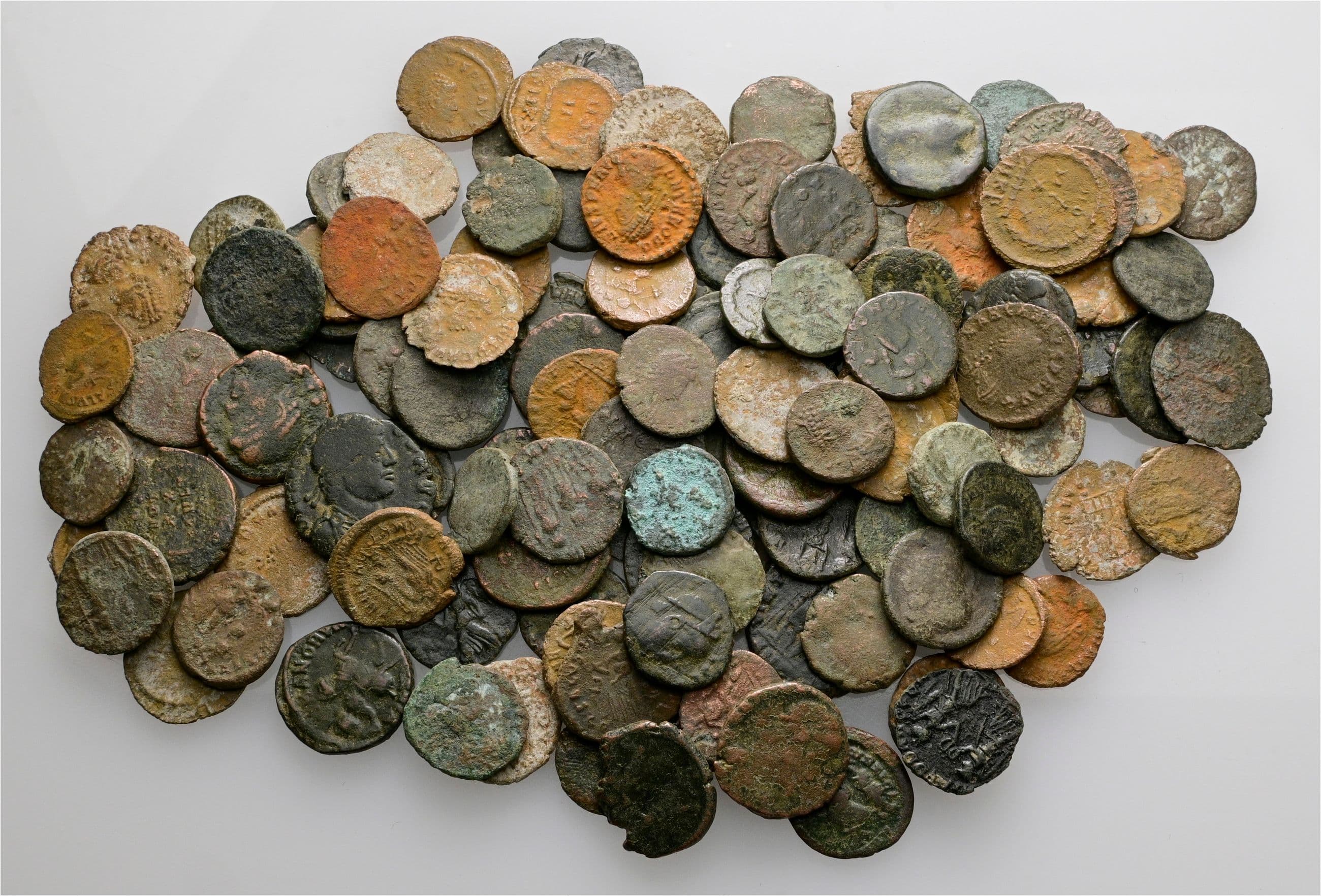 Großlot 115 Stück spätrömische Kleinbronzen