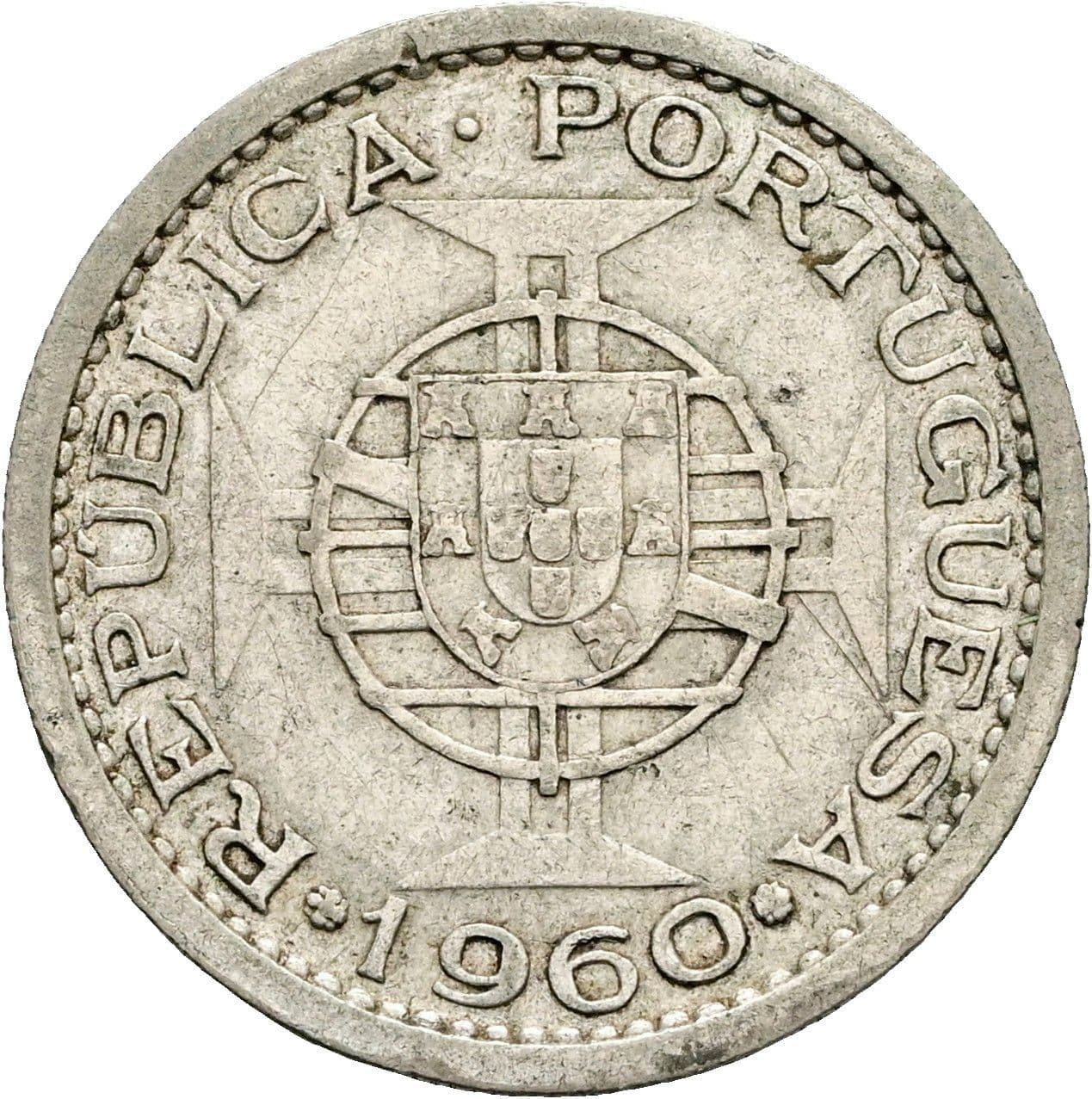 5 Escudos
