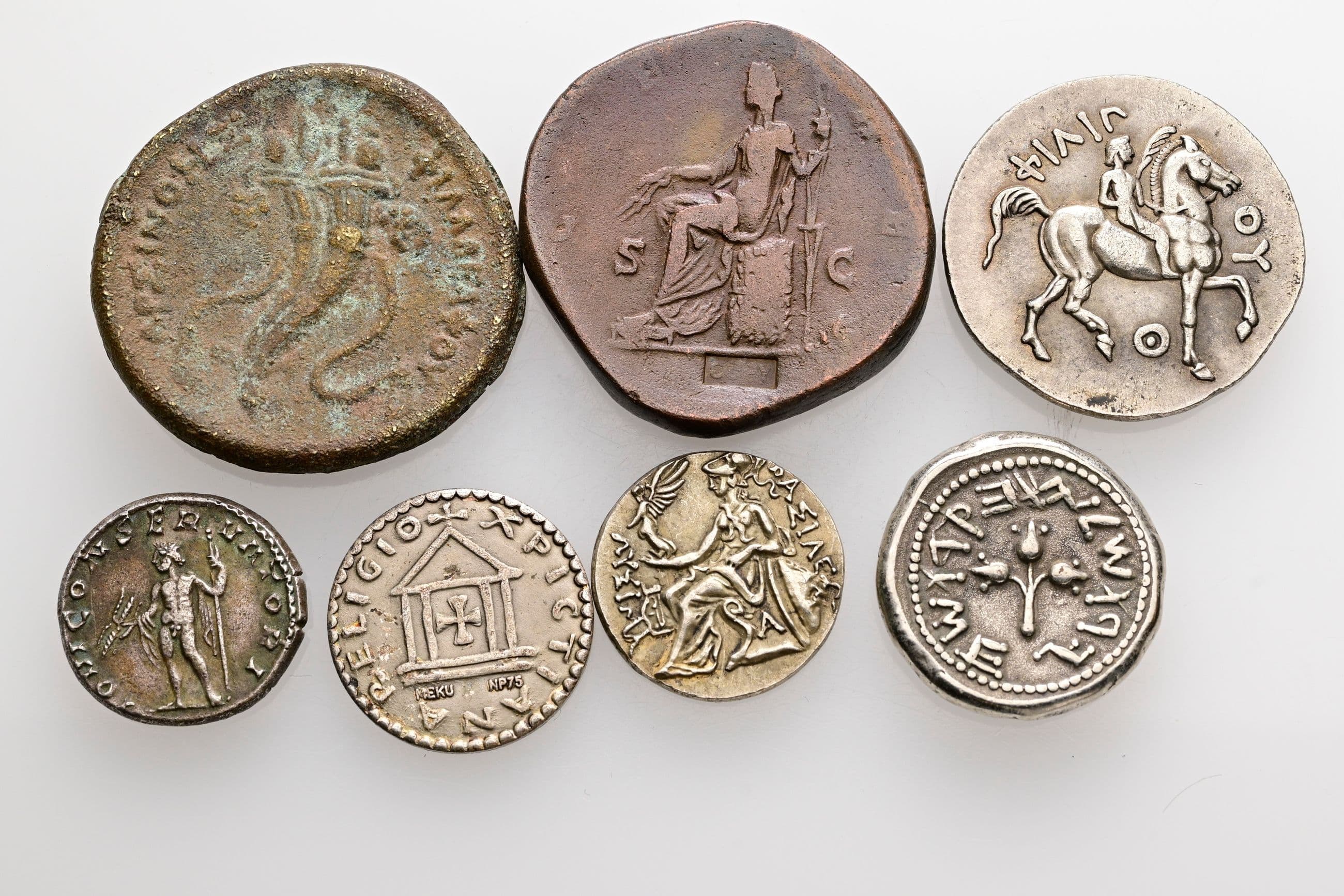 Lot 7 Stück moderne Repliken zu antiken Münzen