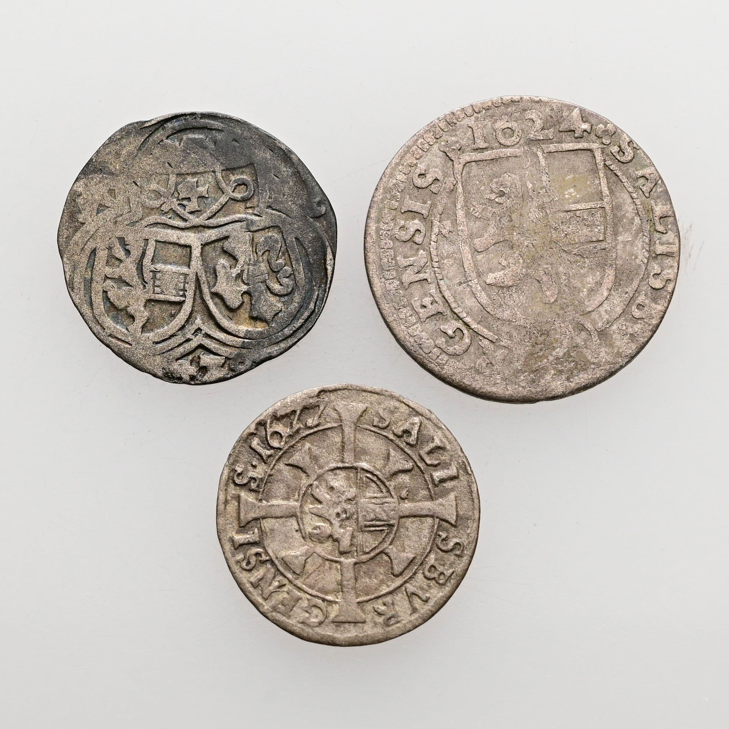 Lot Salzburger Kleinmünzen, 2 Pfennige, Kreuzer, 2 Kreuzer Salzburg – Vorderseite